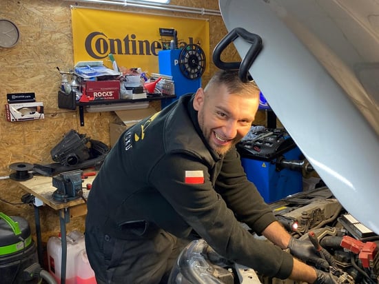 Image of working-mechanics