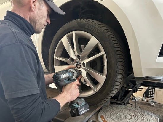Image of working-mechanics
