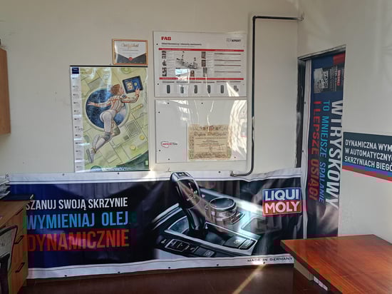 Image of building-exterior-and-surroundings