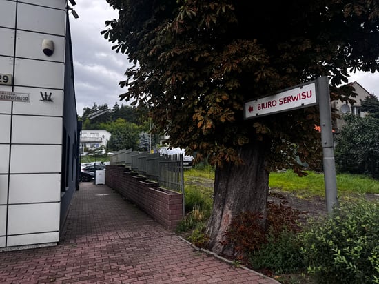 Image of building-exterior-and-surroundings