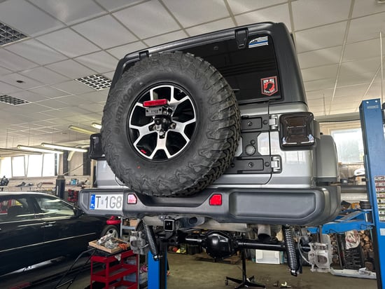 Image of building-exterior-and-surroundings