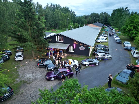 Image of building-exterior-and-surroundings