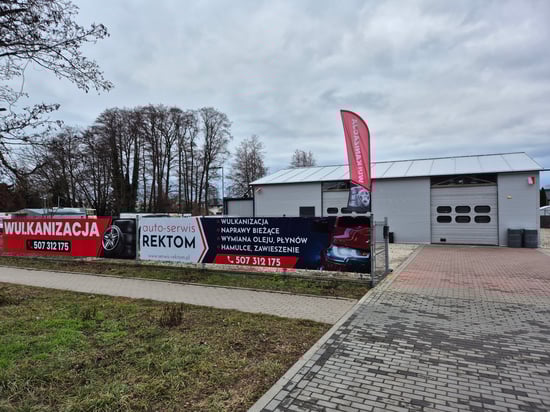 Image of building-exterior-and-surroundings