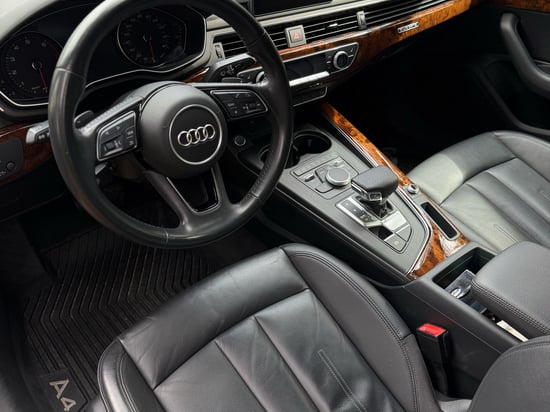 Image of example-cars