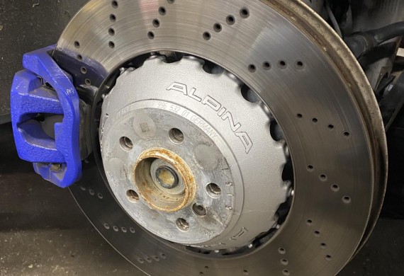 Auto plus garage Al.Wisniowa 81 — zdjęcie 2