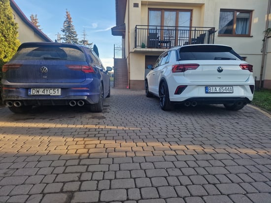 Image of example-cars