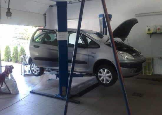 Image of building-exterior-and-surroundings