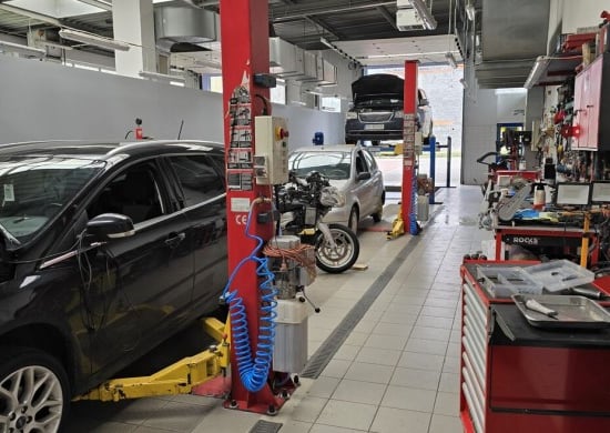 Image of example-cars