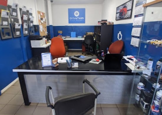 Image of building-exterior-and-surroundings