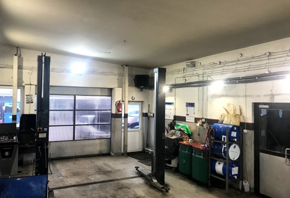 *CAR*-Czaja Auto Remont- Blacharstwo,Lakiernictwo,Mechanika — zdjęcie 2