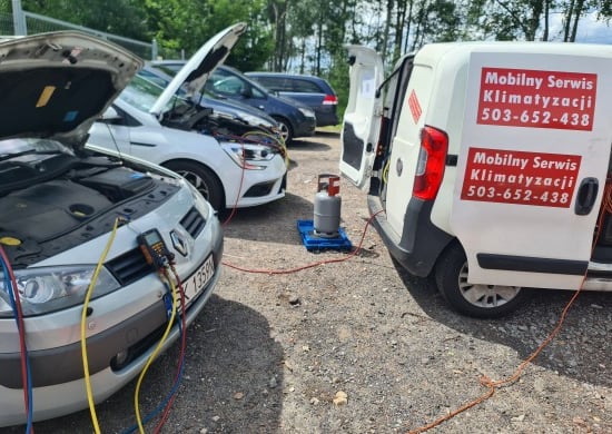 Image of working-mechanics