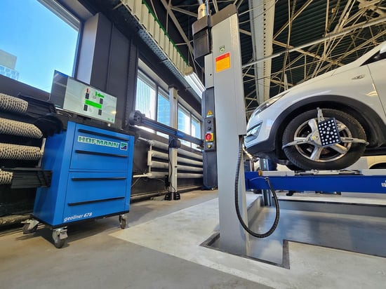 Image of example-cars