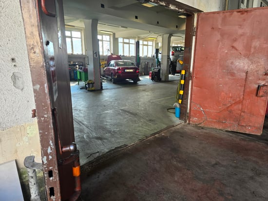 Image of workshop-hall