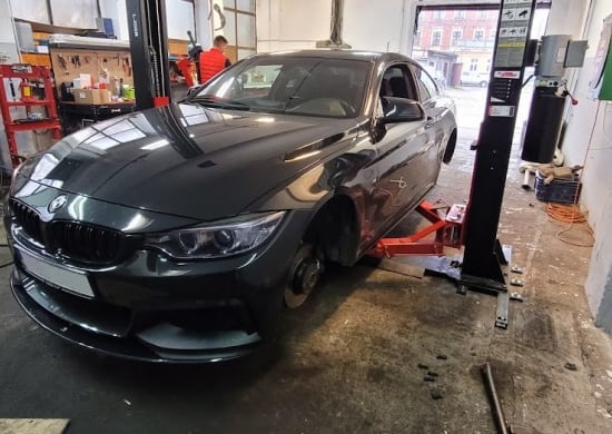 Image of example-cars