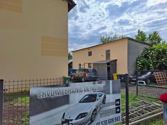 Image of building-exterior-and-surroundings