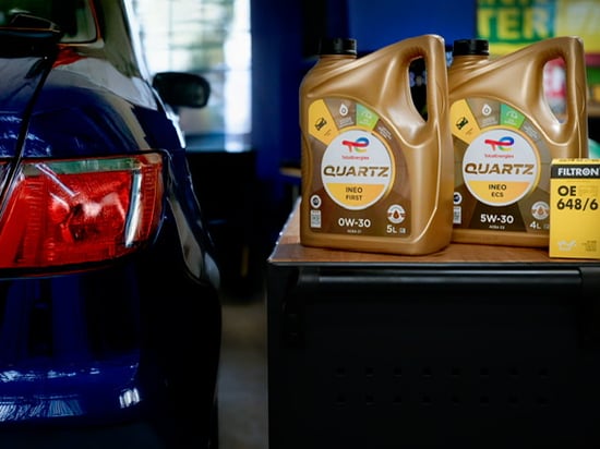 Image of working-mechanics