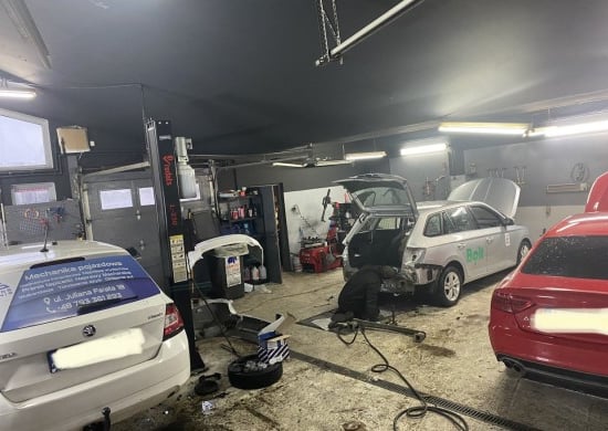 Image of example-cars