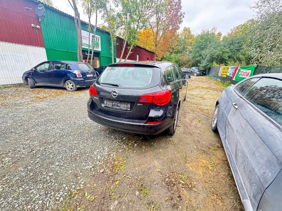 Image of building-exterior-and-surroundings