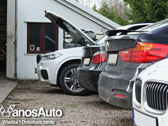 Image of building-exterior-and-surroundings