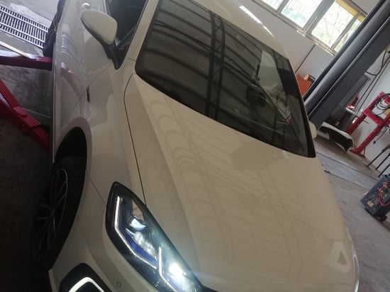 Image of example-cars