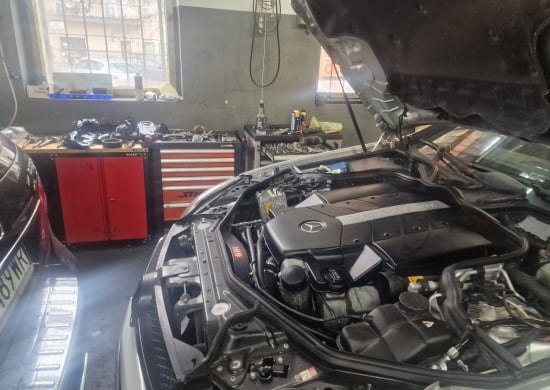 Image of example-cars