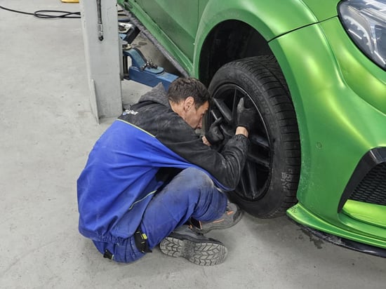 Image of working-mechanics