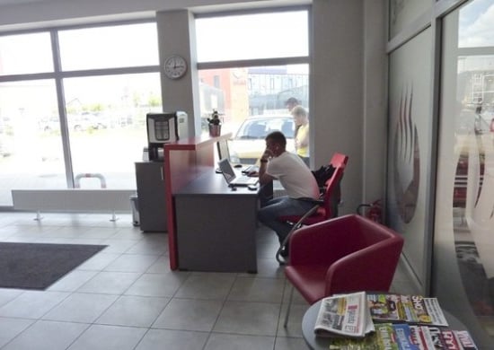 Image of building-exterior-and-surroundings