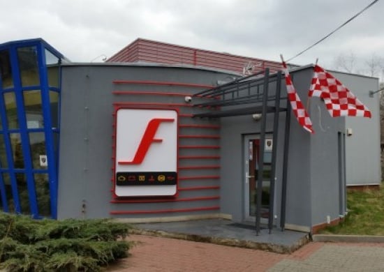 Image of building-exterior-and-surroundings