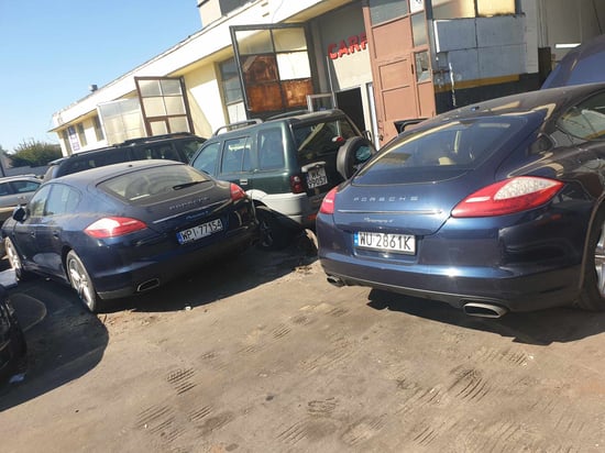 Image of example-cars