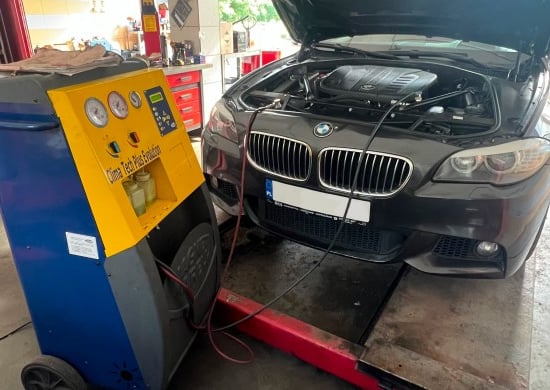 Image of example-cars