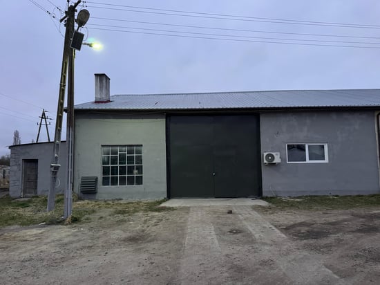 Image of building-exterior-and-surroundings