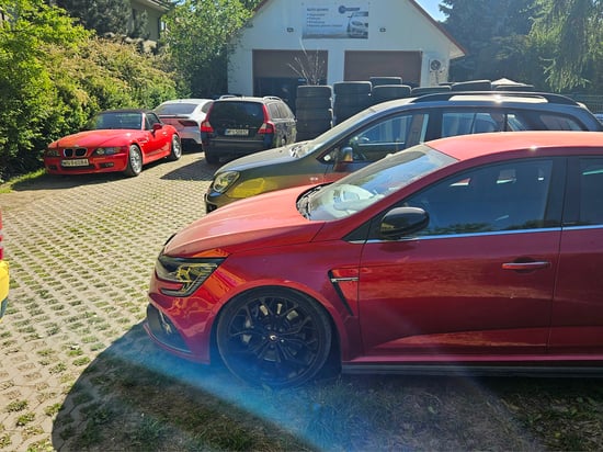 Image of building-exterior-and-surroundings