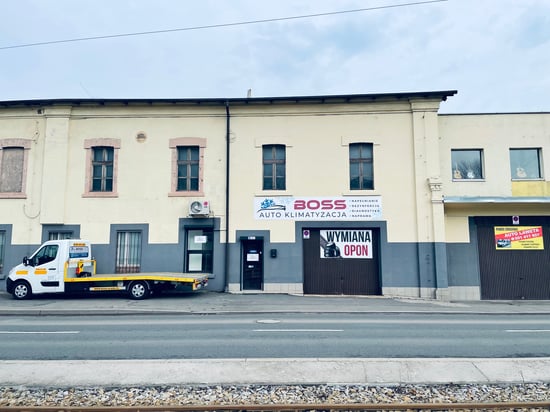 Image of working-mechanics