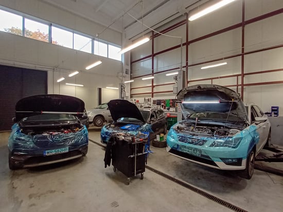 AutoKlinika Serwis Samochodowy PAWEŁ PAWLAK Łódź