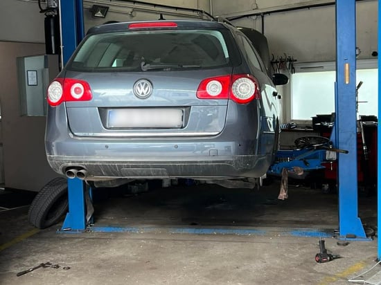 Image of example-cars