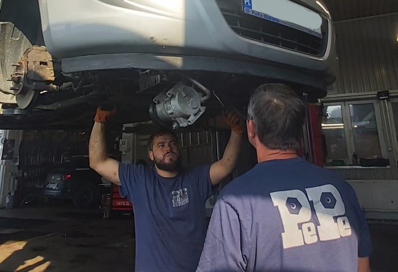 PePe Serwis Mechanika Pojazdowa — zdjęcie 1