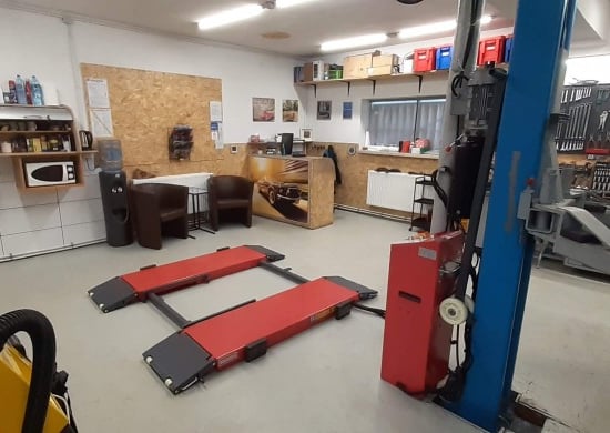 Image of example-cars