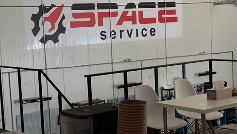 Image of building-exterior-and-surroundings