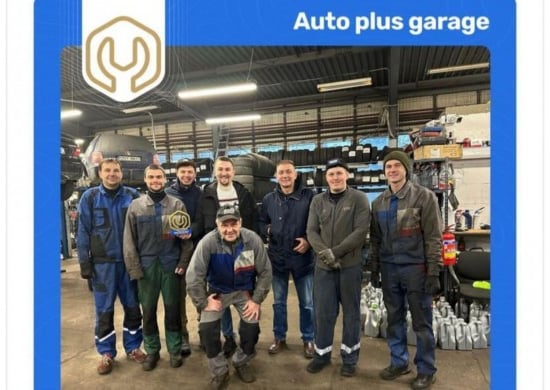 Image of working-mechanics