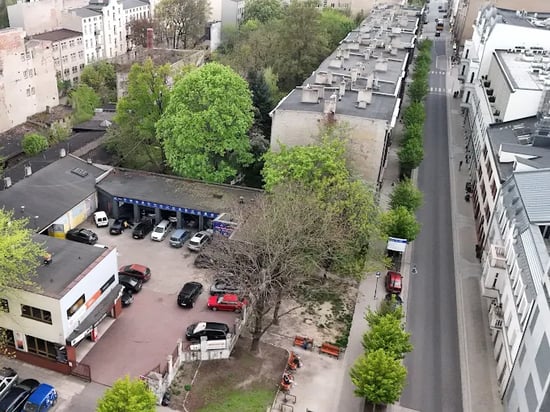 Image of building-exterior-and-surroundings