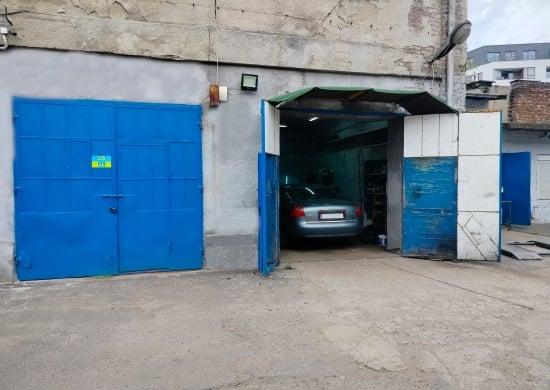 Image of working-mechanics