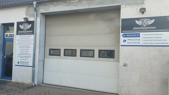 Image of building-exterior-and-surroundings