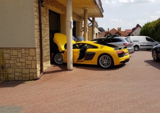 Image of example-cars