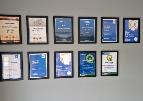 Image of working-mechanics