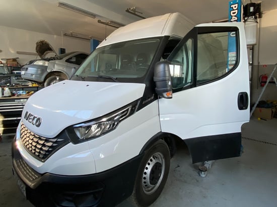 Image of example-cars