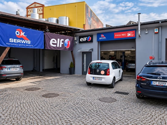 Image of building-exterior-and-surroundings