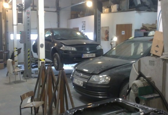 PHU KRIS-CARS  Blacharstwo i lakiernictwo  — zdjęcie 4