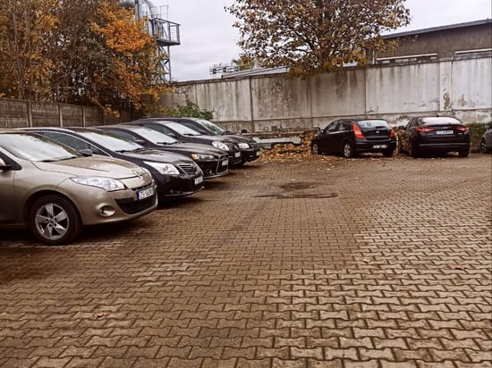 Image of building-exterior-and-surroundings