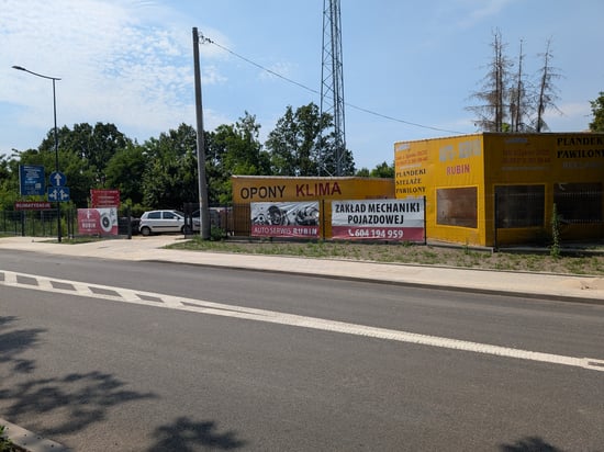 Image of building-exterior-and-surroundings