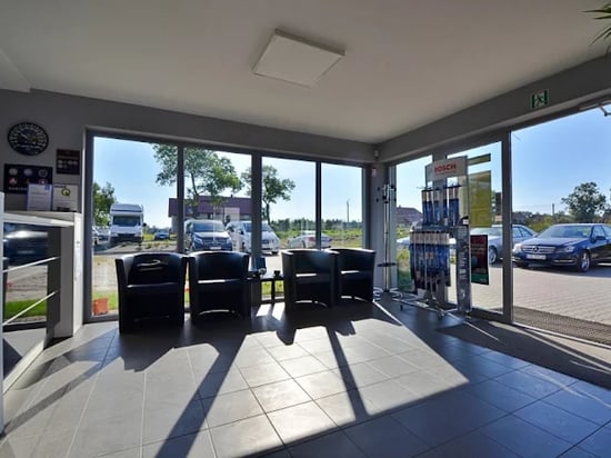 Image of building-exterior-and-surroundings